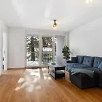 White House Apartments-app 1 Und 2 Apartment *
