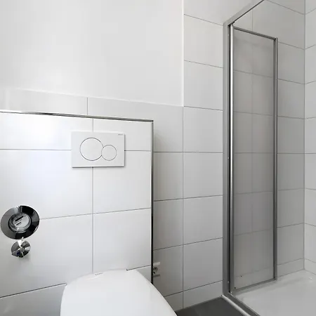White House Apartments-app 1 Und 2 Lejlighed